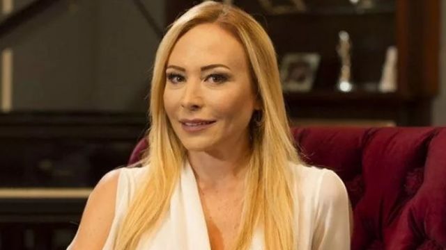 Ahu Sungur Kimdir? Ahu Sungur Yeniden Setlere Dönüyor